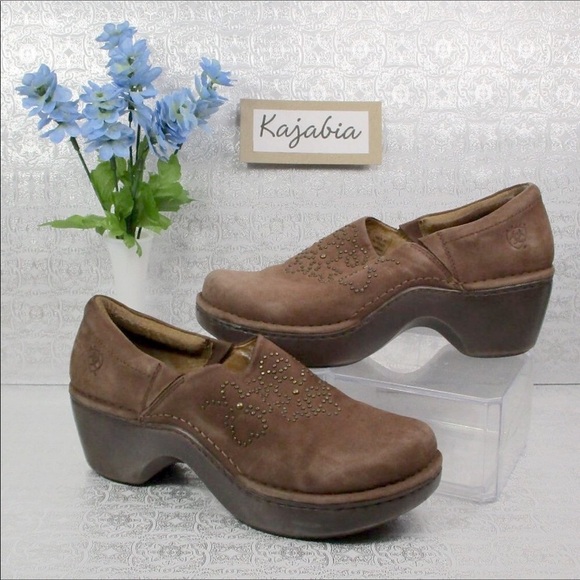 ARIAT Tan/Brown Suede Clogs Size 9B - Picture 1 of 8